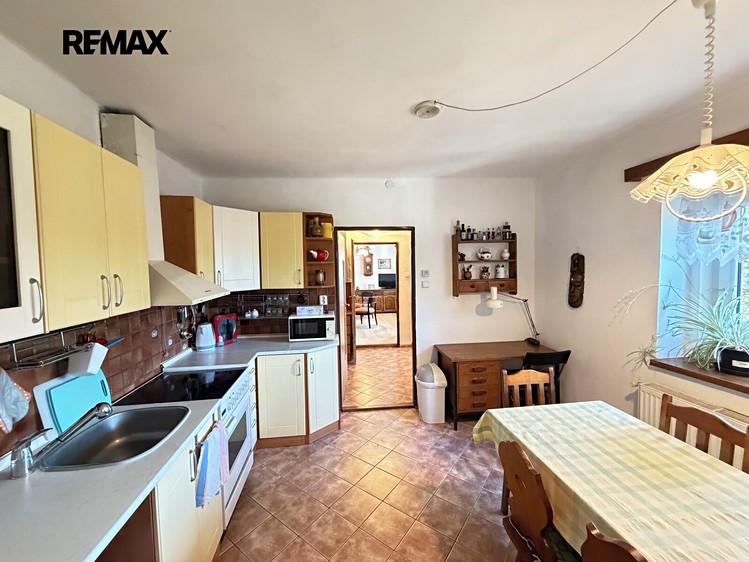 Prodej domu, 75 m² (6 z 33)