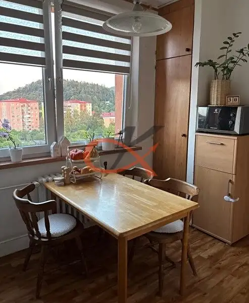 Pronájem bytu 3+1 64 m², Rožnov pod Radhoštěm – náhled fotky 2