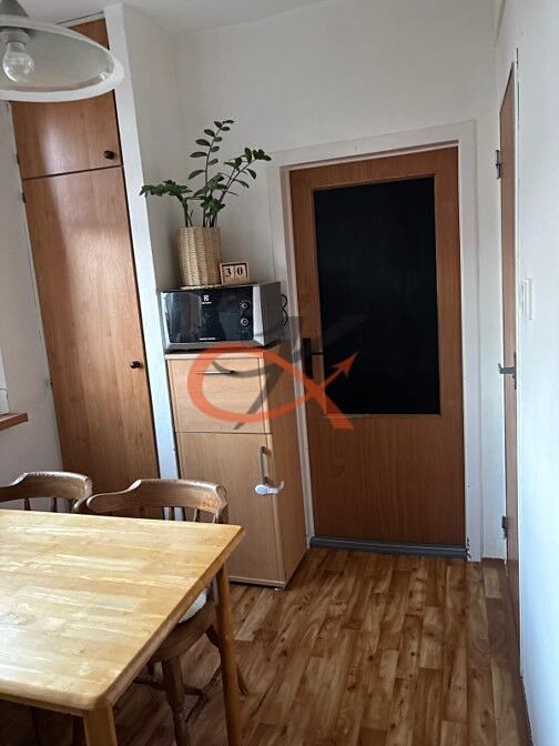Pronájem bytu 3+1 64 m² – fotografie 3