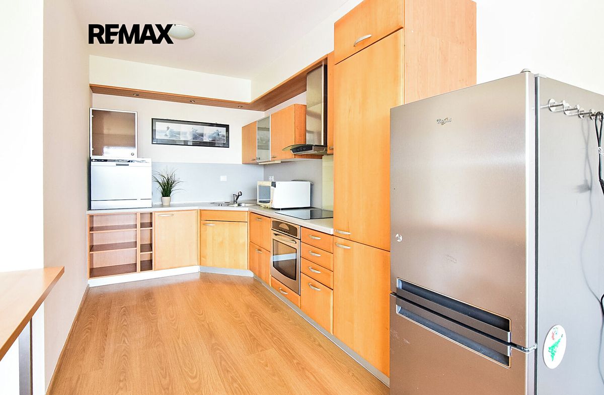 Pronájem bytu 2+kk 57 m² – fotografie 5