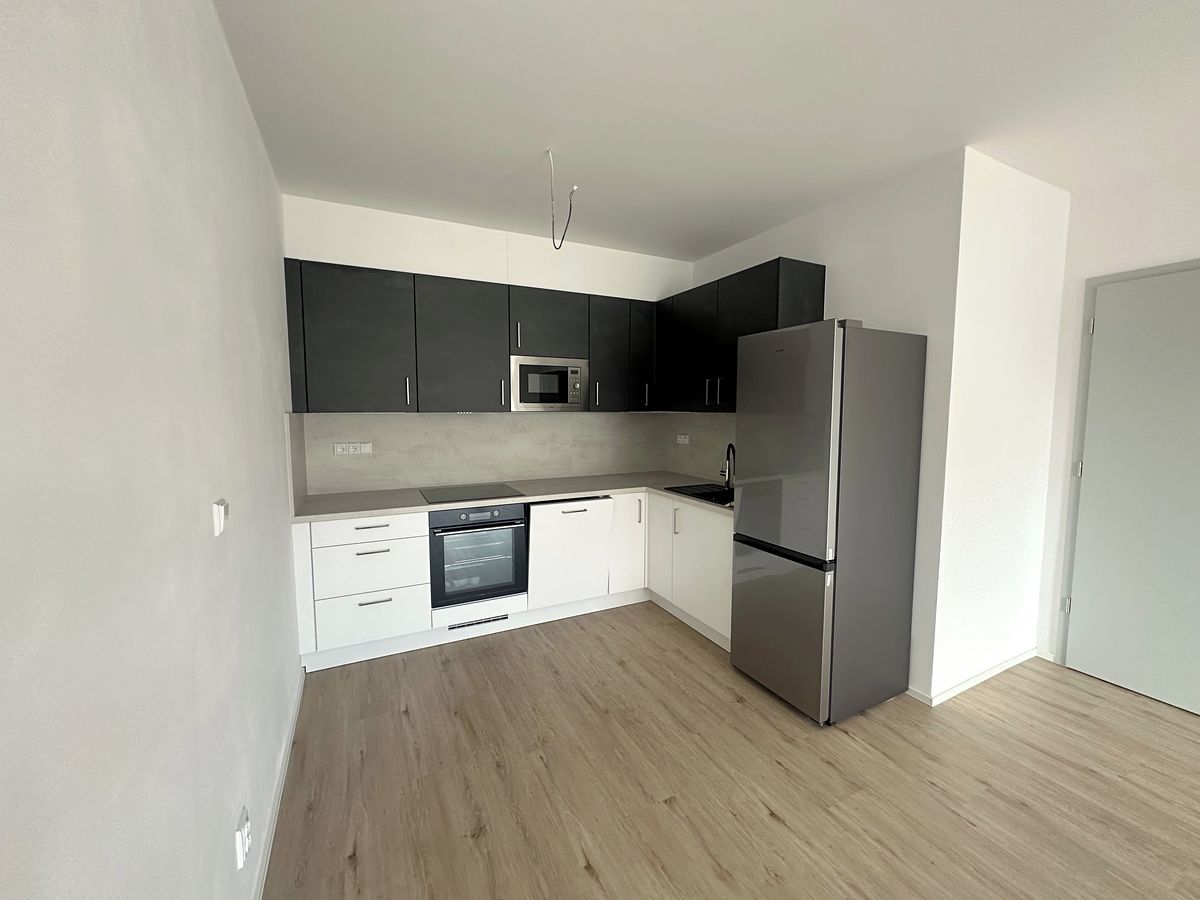 Pronájem bytu 2+kk 52 m² – fotografie 3