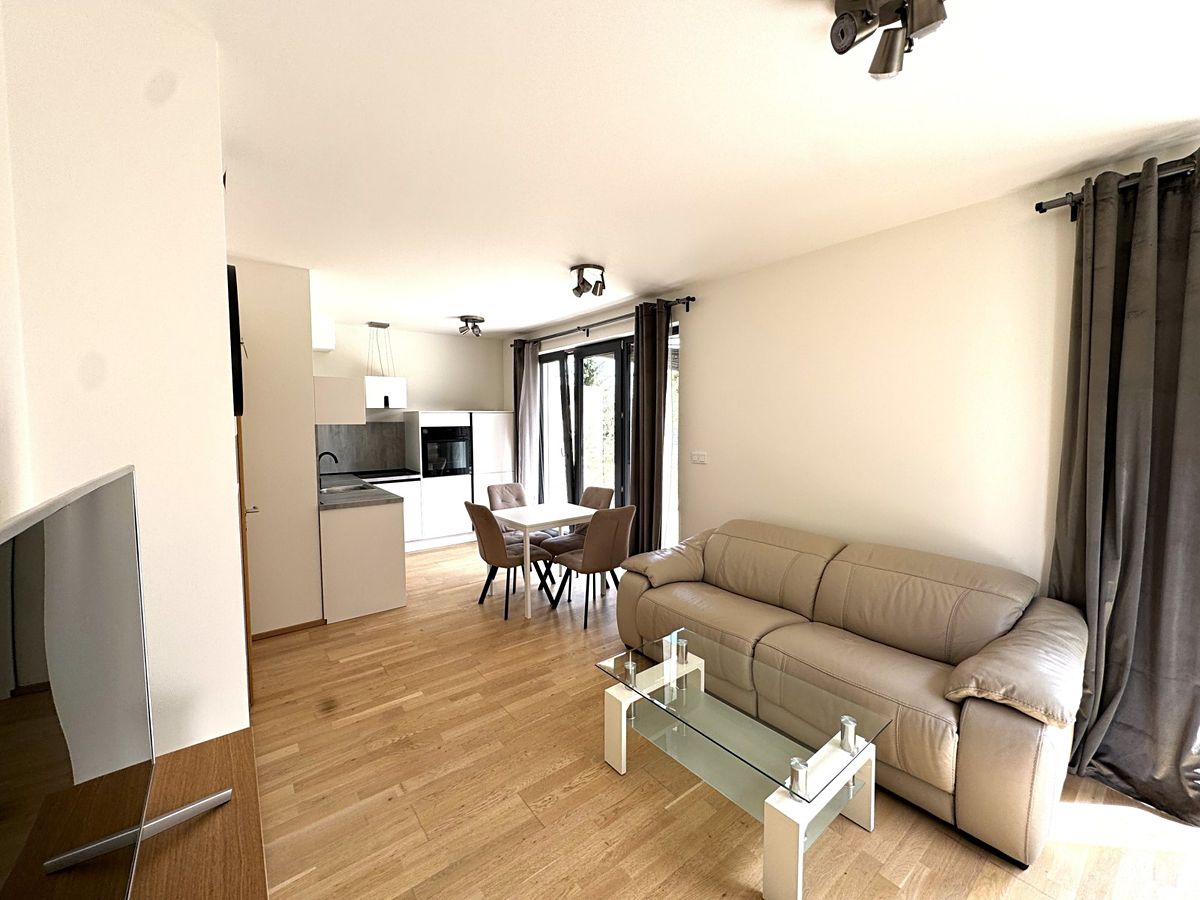 Pronájem bytu 2+kk 46 m² – fotografie 5