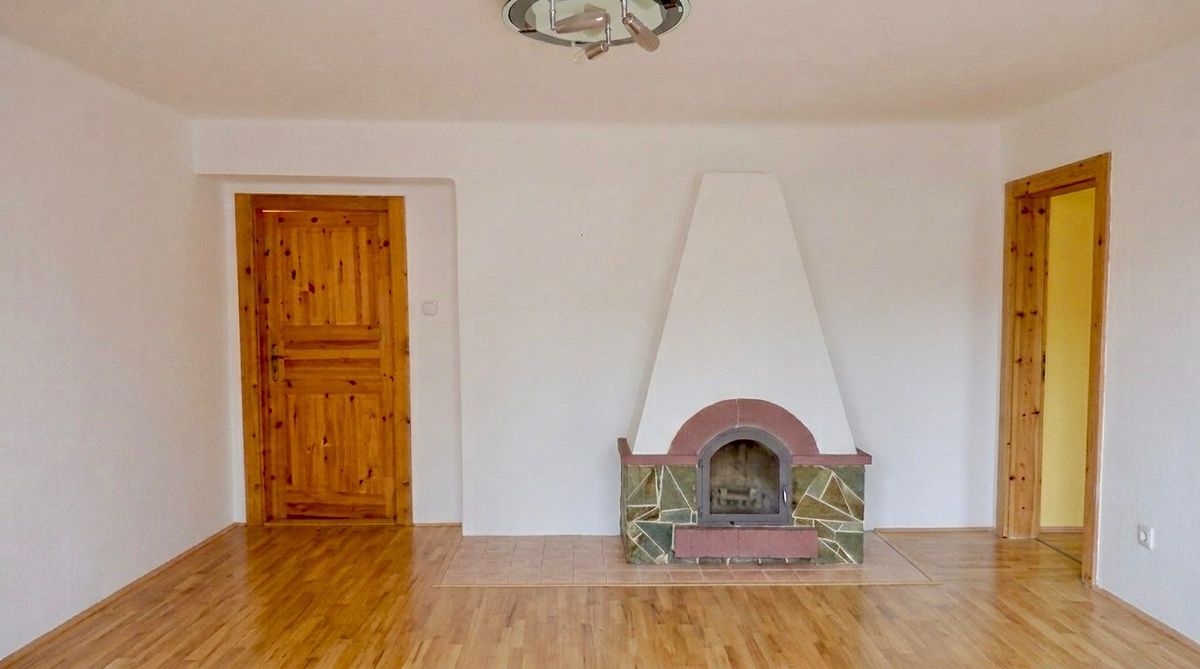 Pronájem bytu 3+1 74 m² – fotografie 2