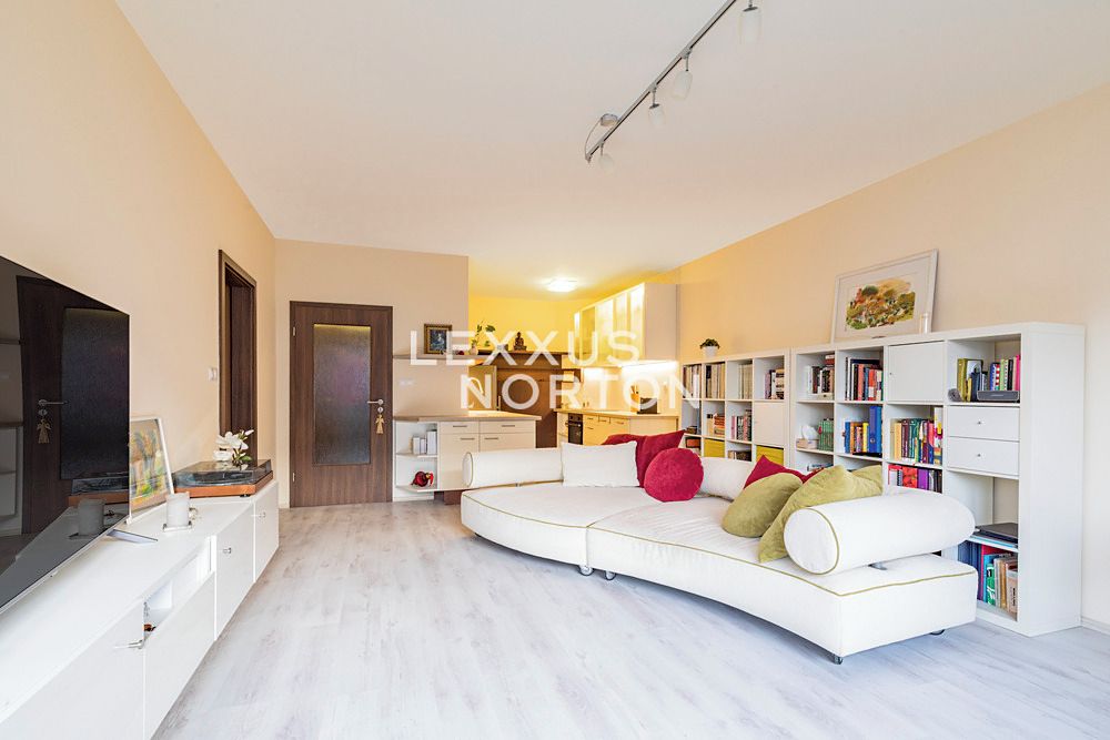 Prodej bytu 2+kk 61 m² – fotografie 2