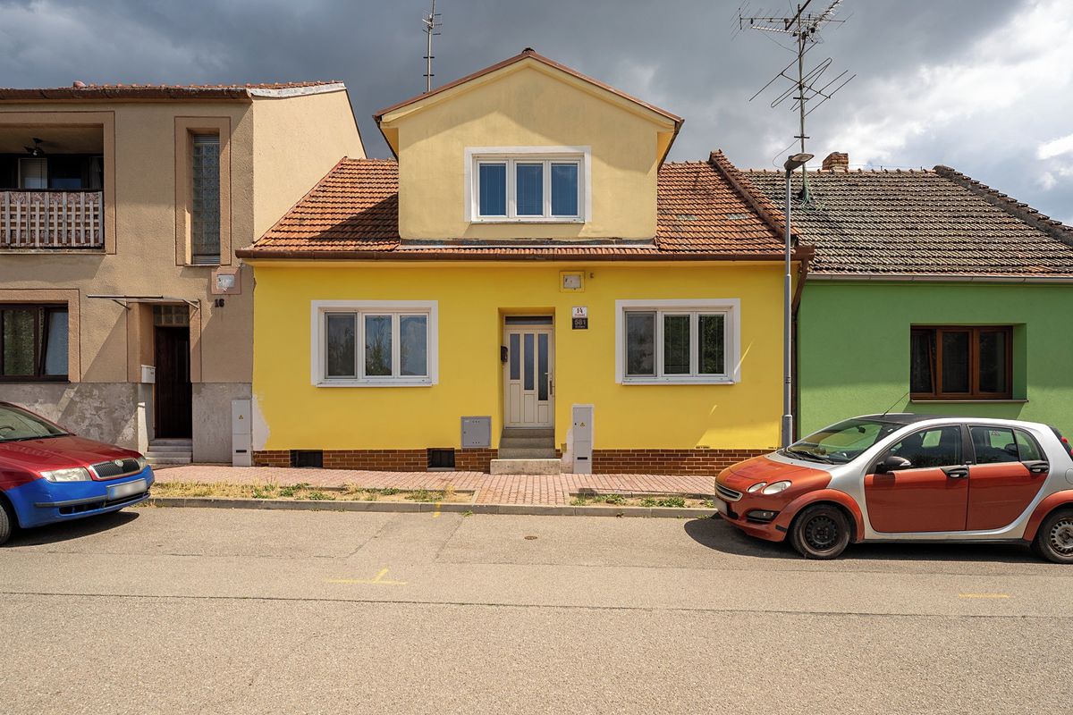 Prodej rodinného domu 146 m², pozemek 288 m²