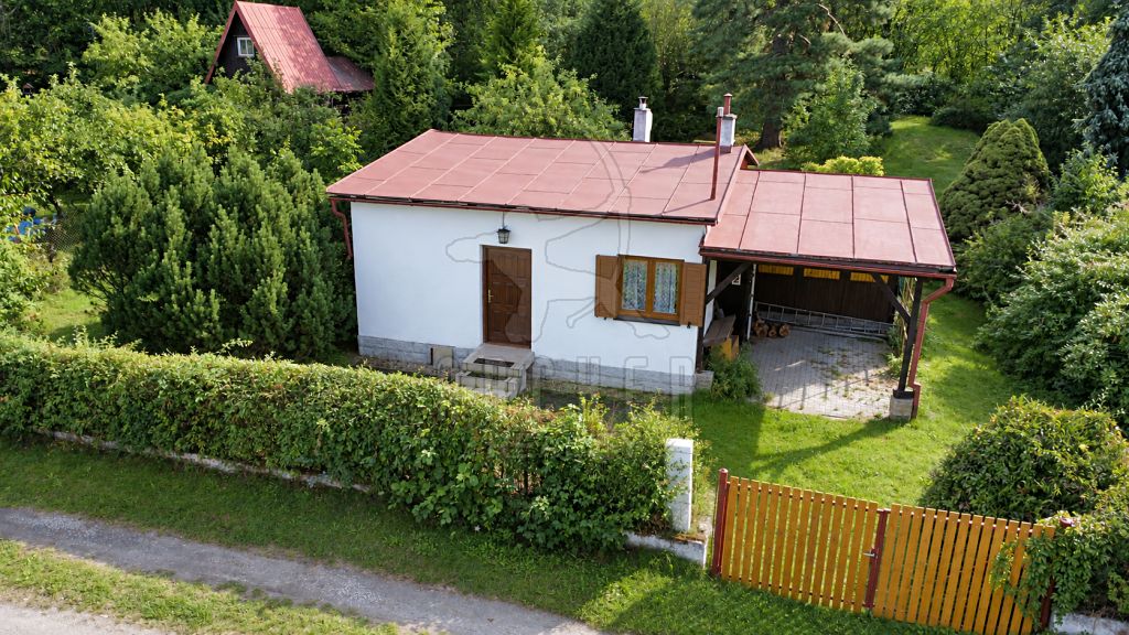 Prodej rodinného domu 63 m², pozemek 995 m²