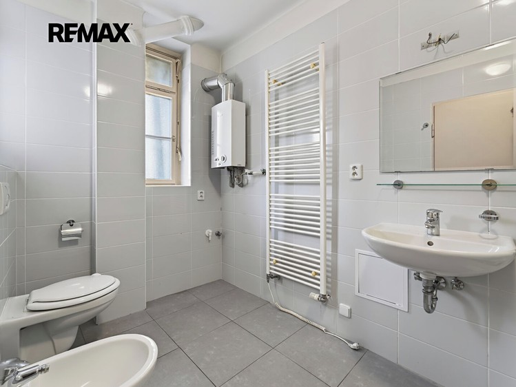 Pronájem komerčního prostoru, 130 m² (15 z 26)