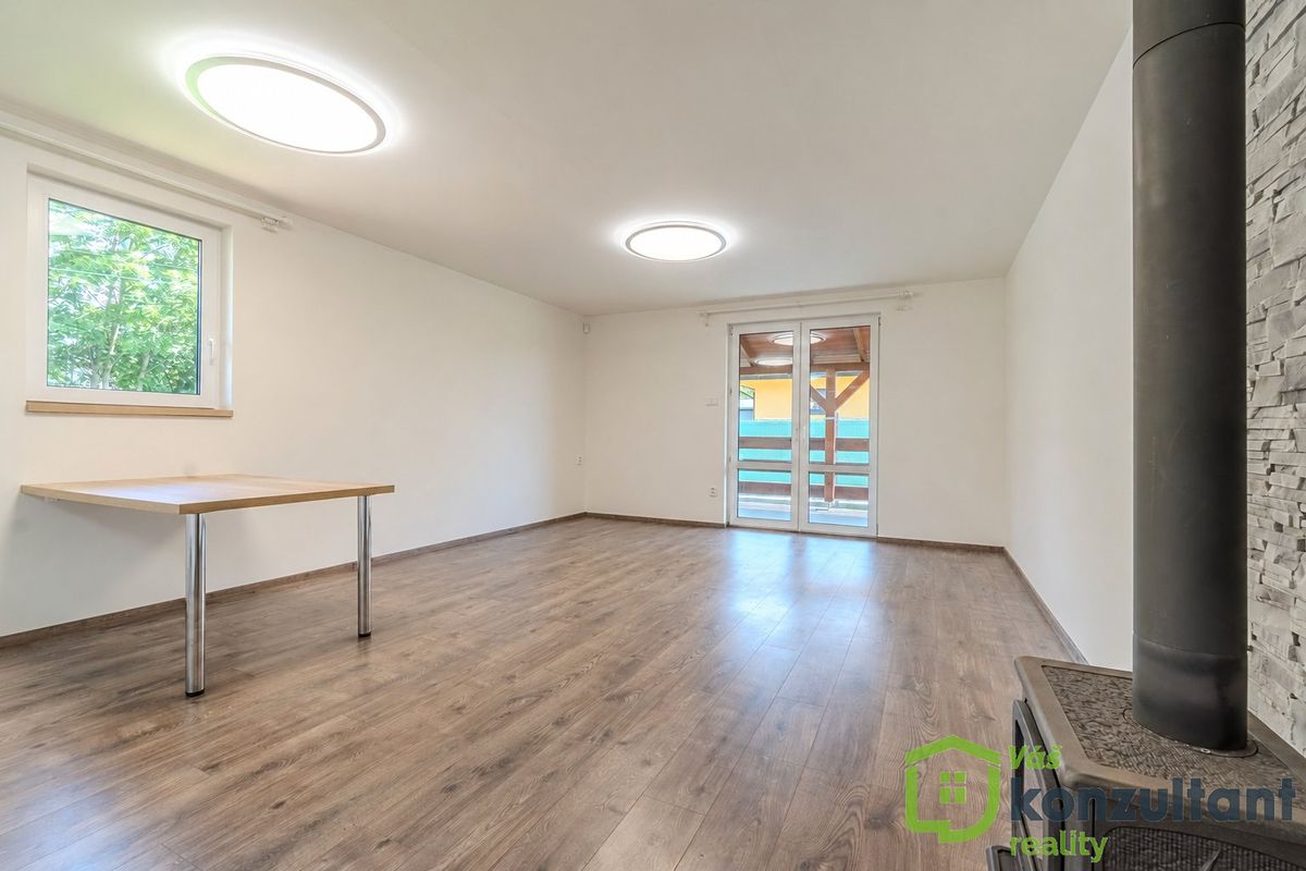 Prodej rodinného domu 85 m², pozemek 381 m² – fotografie 5