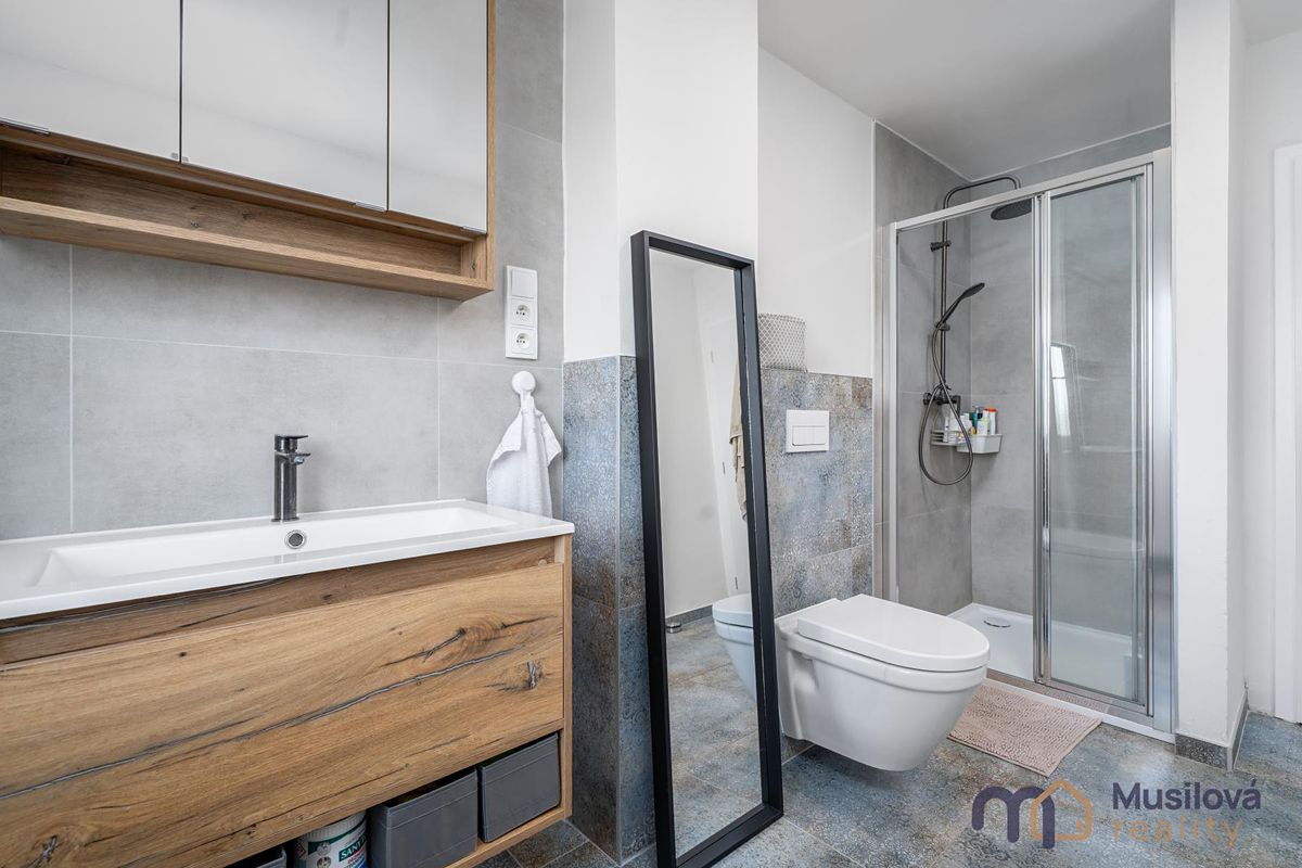Prodej rodinného domu 127 m², pozemek 335 m² – fotografie 5