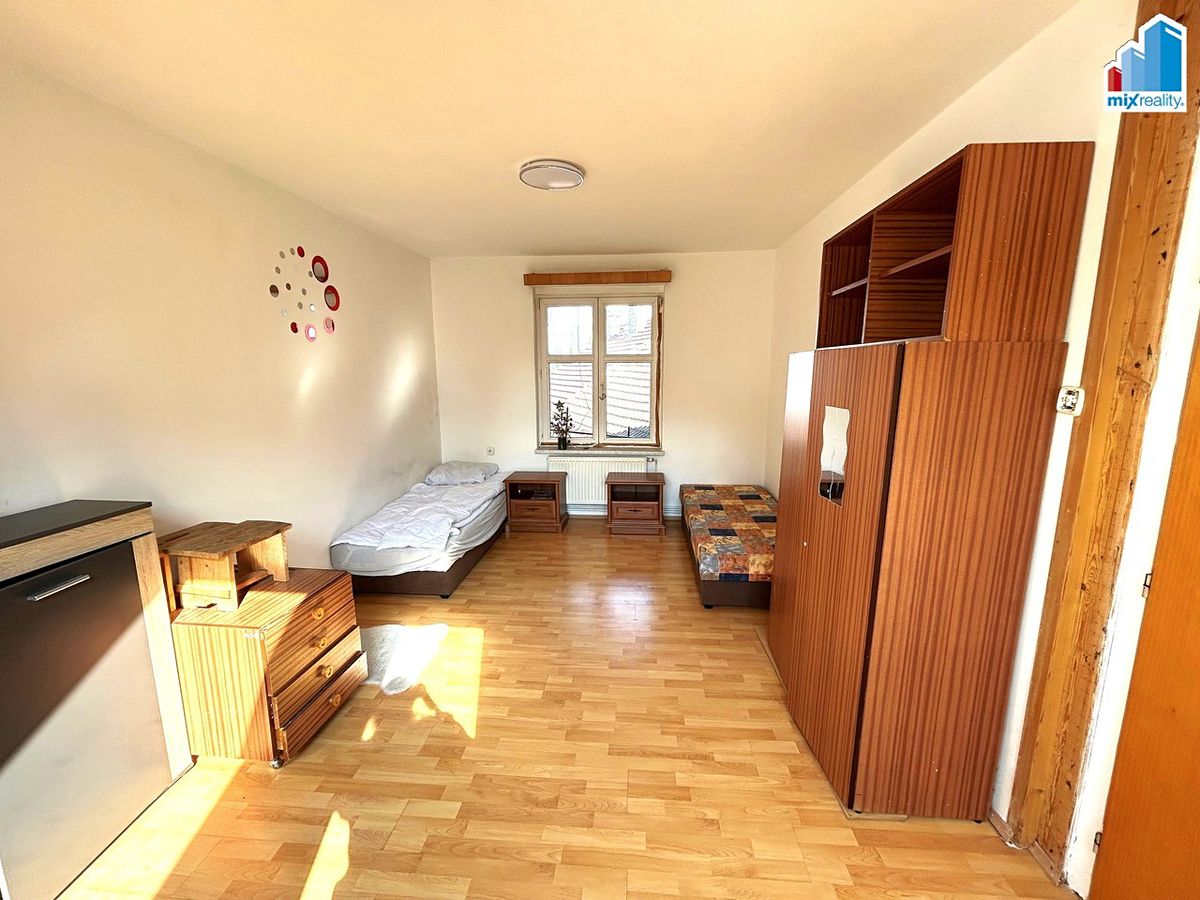 Pronájem bytu pokoje 25 m² – fotografie 5