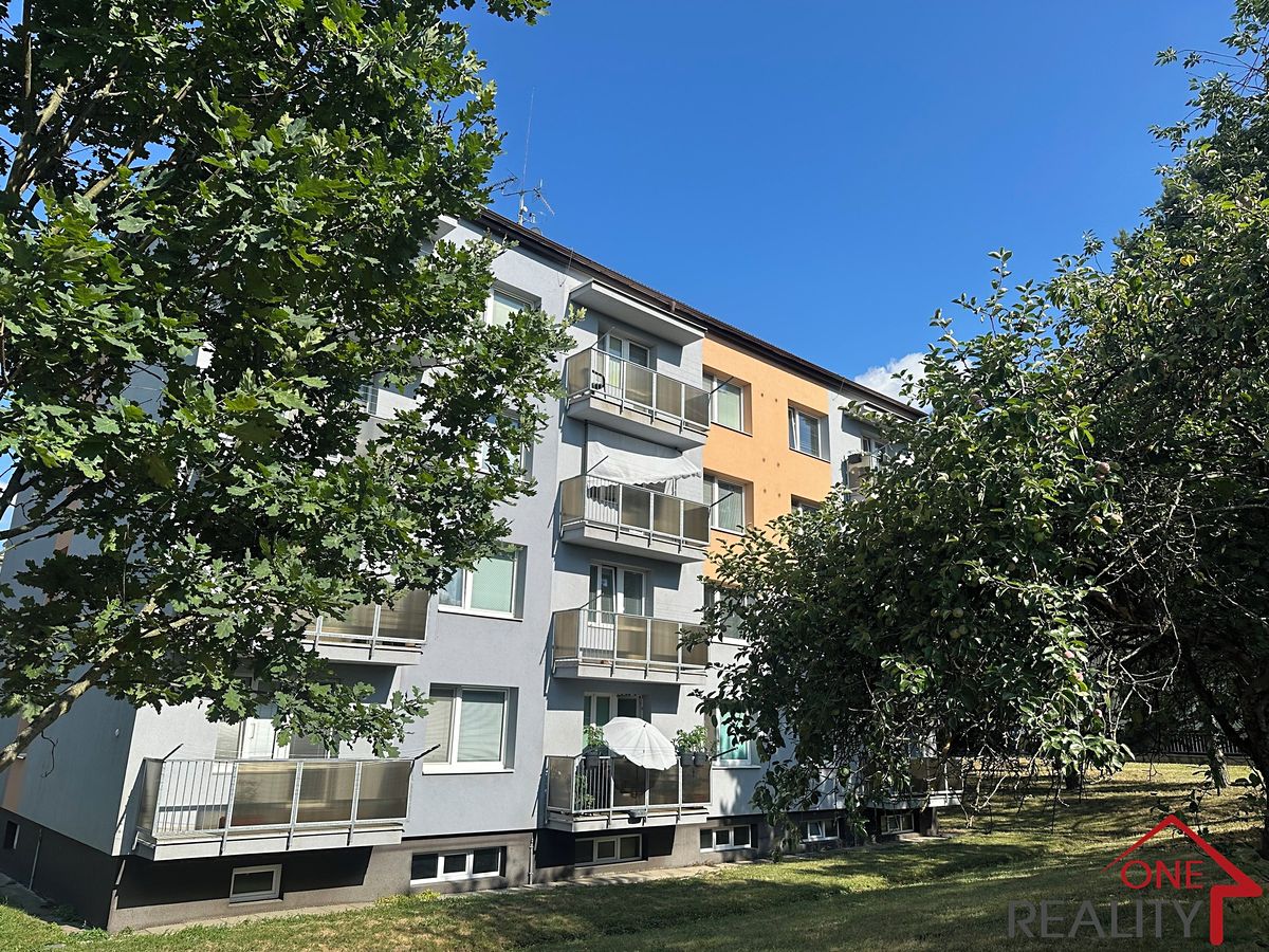 Pronájem bytu 1+1 35 m²