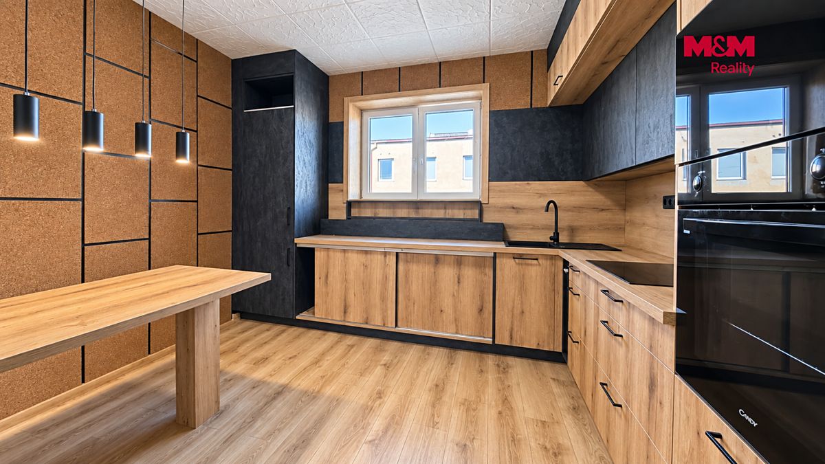 Pronájem bytu 2+1 65 m² – fotografie 4