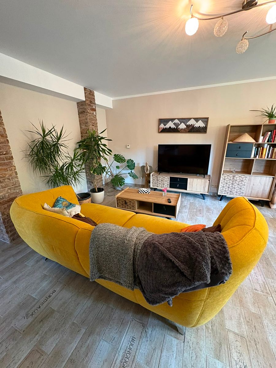 Pronájem bytu 3+1 100 m² – fotografie 2