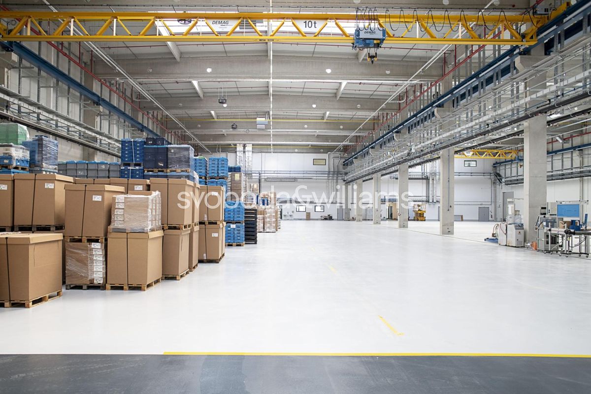 Pronájem výrobní haly, prostoru 8712 m² – fotografie 2