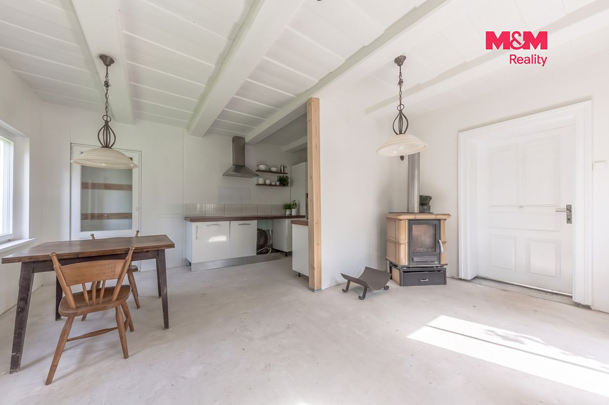Prodej rodinného domu 156 m², pozemek 607 m² – fotografie 4