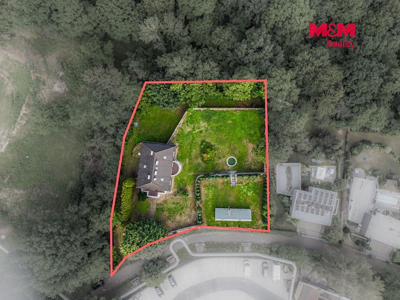 Prodej rodinného domu 445 m², pozemek 2906 m² – fotografie 3