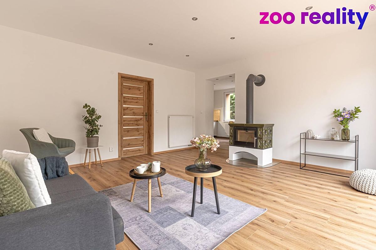 Pronájem rodinného domu 134 m², pozemek 744 m² – fotografie 3