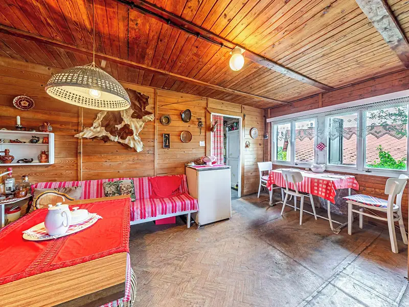 Prodej chaty 37 m², pozemek 198 m², Mšecké Žehrovice – náhled fotky 1