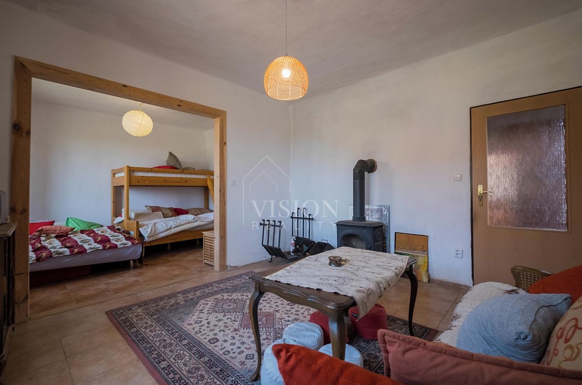Prodej rodinného domu 70 m², pozemek 858 m² – fotografie 3