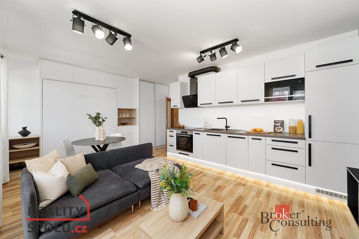 Pronájem bytu 1+kk 31 m²