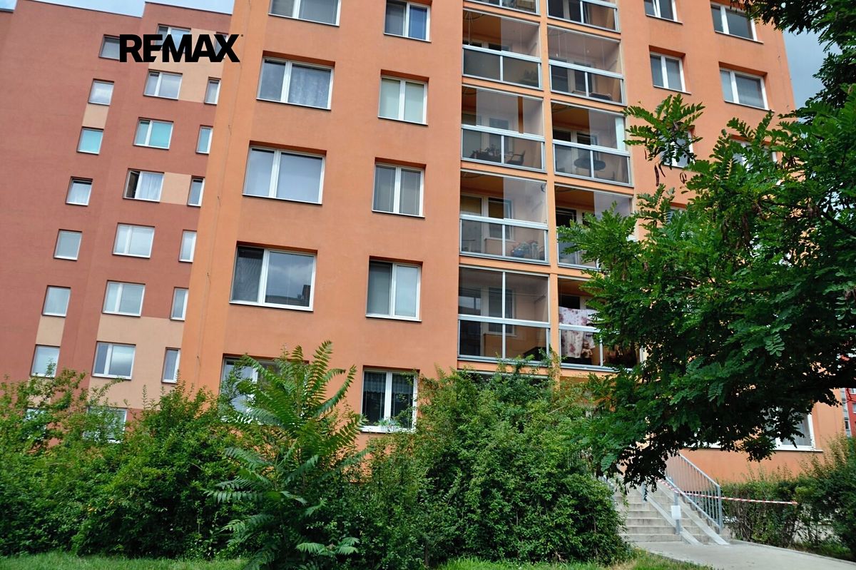 Pronájem bytu 3+kk 67 m²