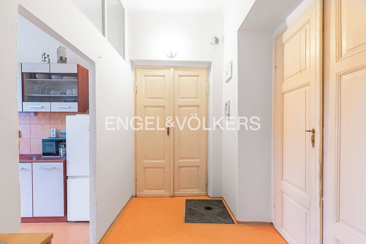 Pronájem bytu 2+1 80 m² – fotografie 5
