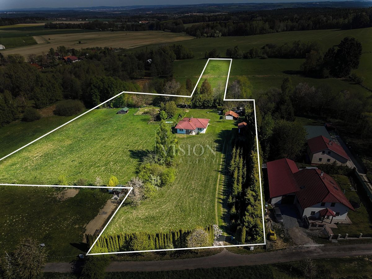 Prodej rodinného domu 90 m², pozemek 18183 m² – fotografie 3