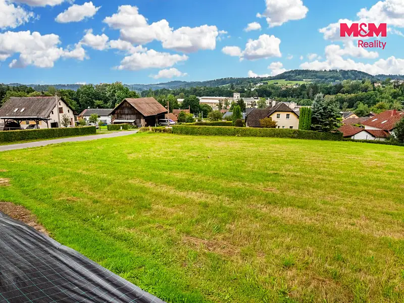Prodej stavebního pozemku 1046 m², Semily – náhled fotky 2