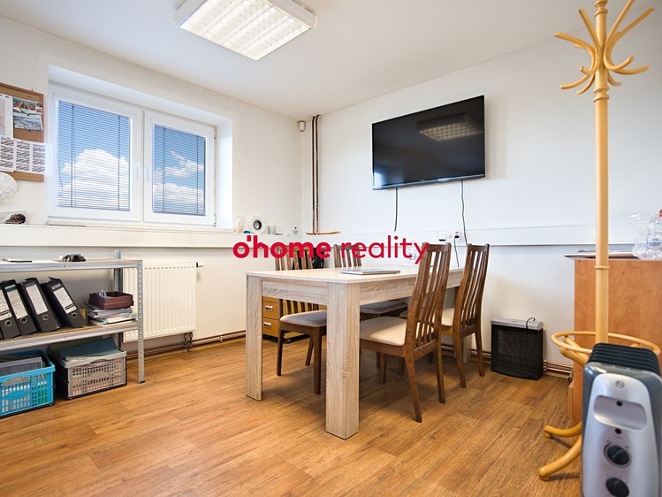 Gewerbefläche zum Kauf, 1.210 m² (8 von 38)
