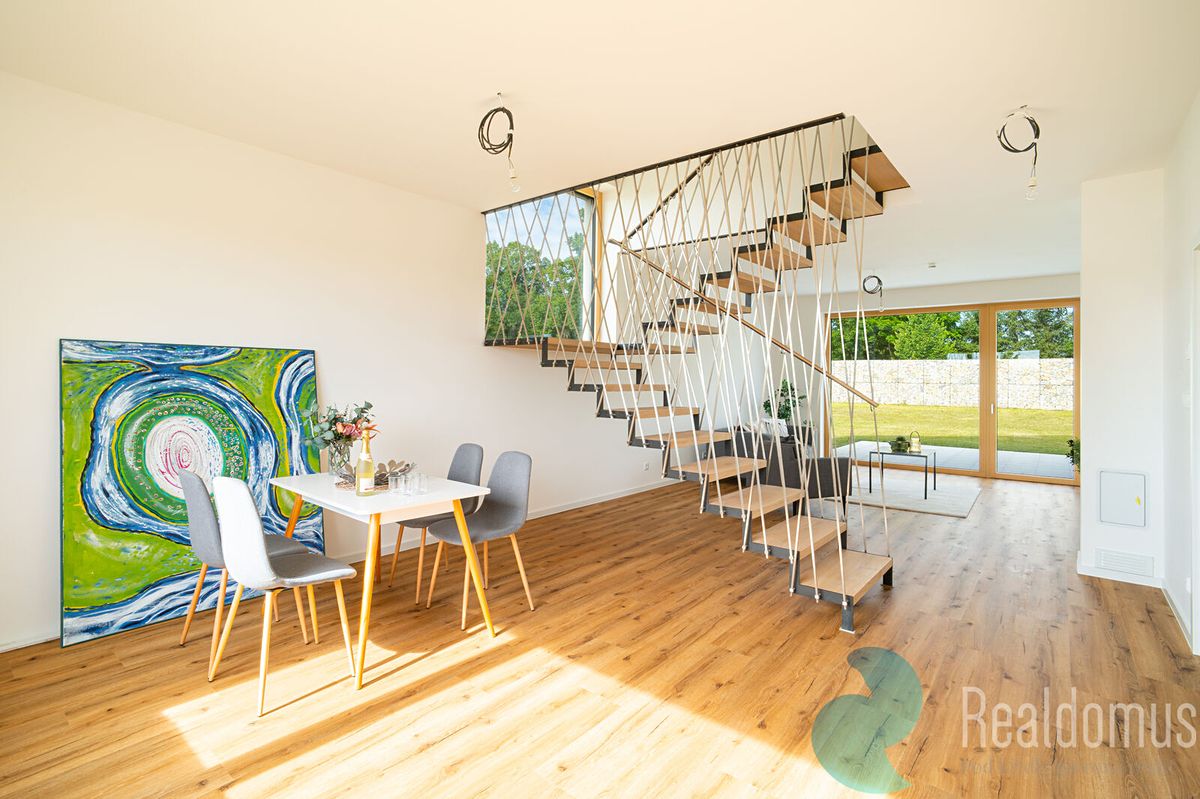 Prodej rodinného domu 138 m², pozemek 805 m² – fotografie 3