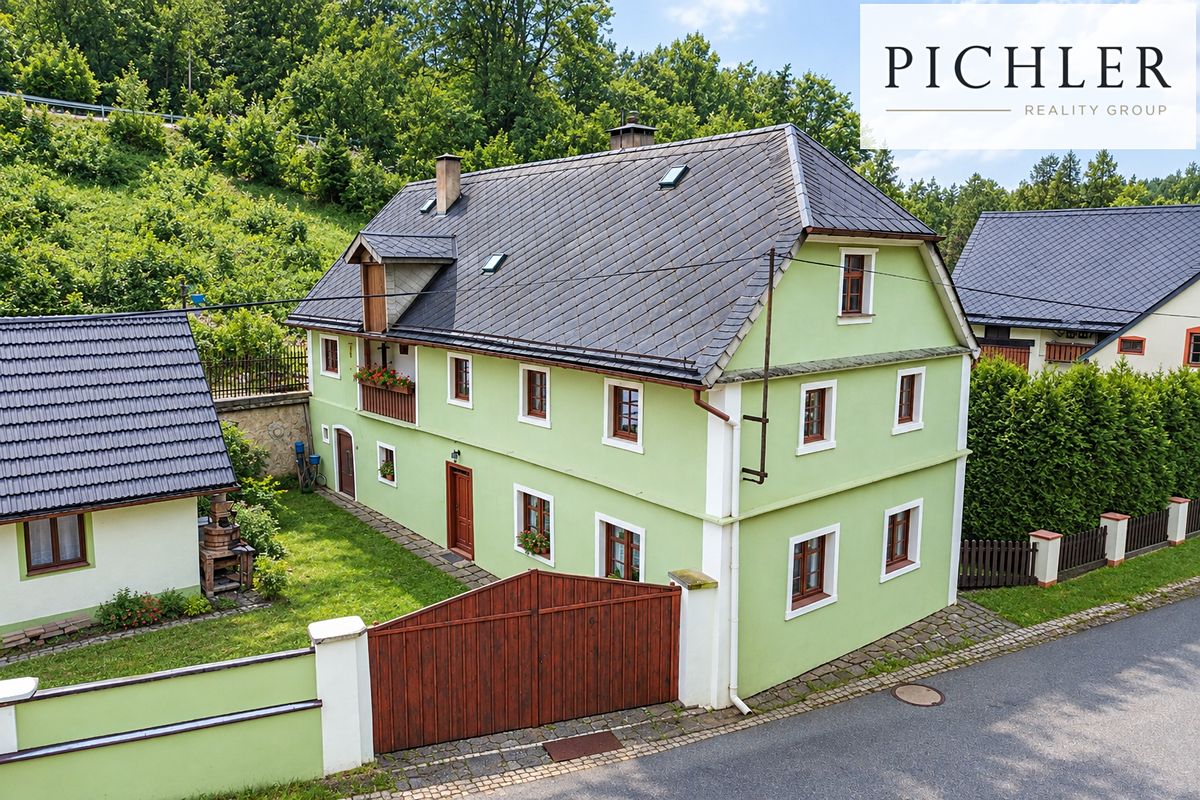 Prodej rodinného domu 158 m², pozemek 1450 m²