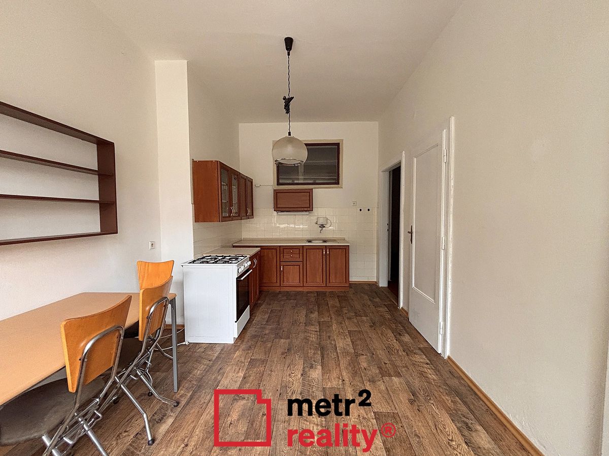 Pronájem bytu 2+1 112 m² – fotografie 4