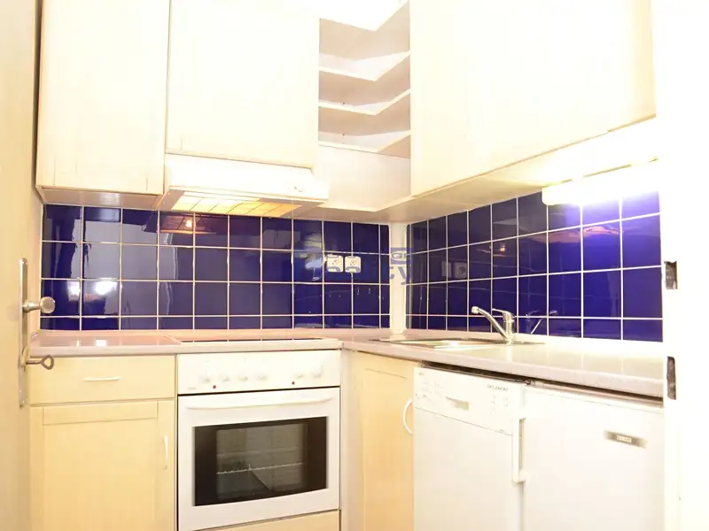Pronájem bytu 2+1 55 m², Hradec Králové – náhled fotky 1