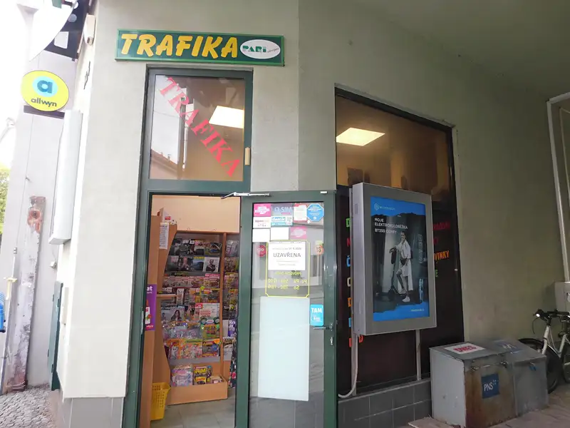 Pronájem obchodního prostoru 10 m², Poděbrady – náhled fotky 2