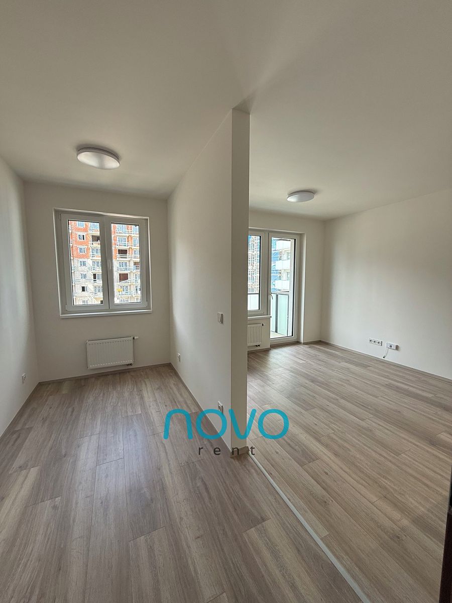 Pronájem bytu 1+kk 35 m² – fotografie 2