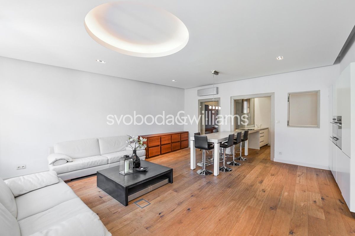 Pronájem bytu 3+kk 118 m² – fotografie 3