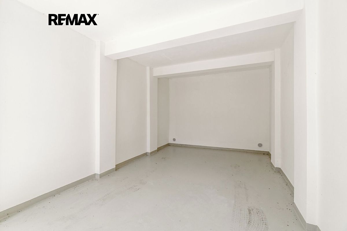 Prodej garáže 18 m² – fotografie 3