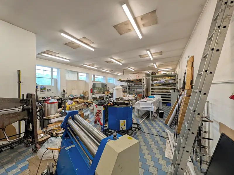 Prodej výrobní haly, prostoru 950 m², Tanvald – náhled fotky 1