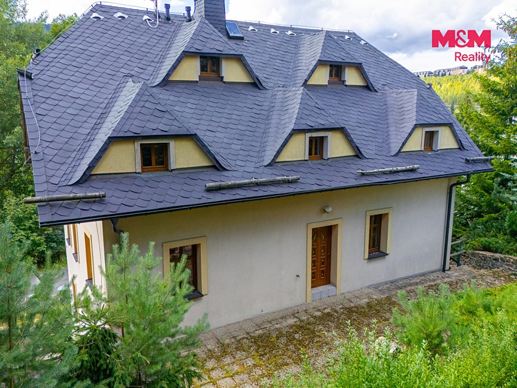 Будинок на продаж, 270 м² (30 з 30)