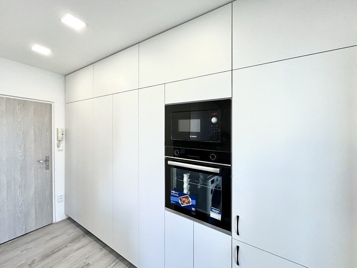 Pronájem bytu 1+1 28 m² – fotografie 4