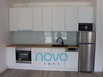 Pronájem bytu 1+kk 35 m²