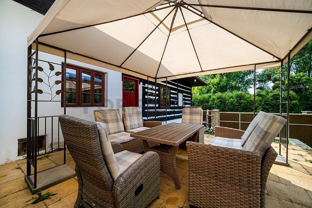 Prodej rodinného domu 180 m², pozemek 5691 m² – fotografie 2
