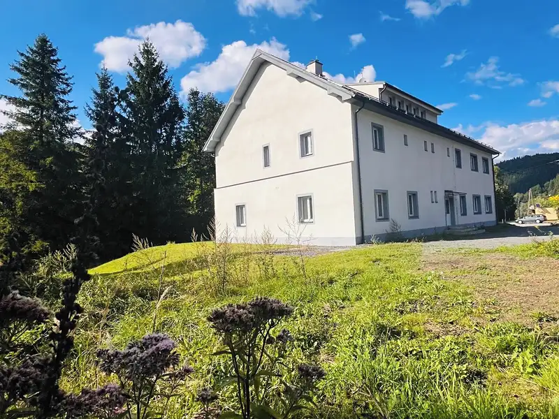 Prodej bytu 4+kk 120 m², Krásná – náhled fotky 1