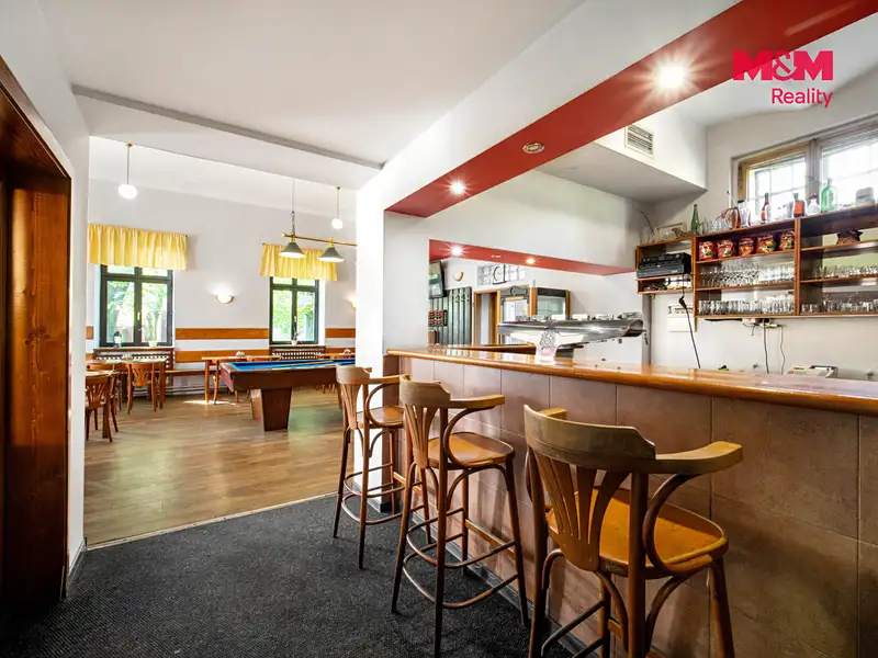 Prodej rodinného domu 290 m², pozemek 1428 m², Ústí nad Orlicí – náhled fotky 3