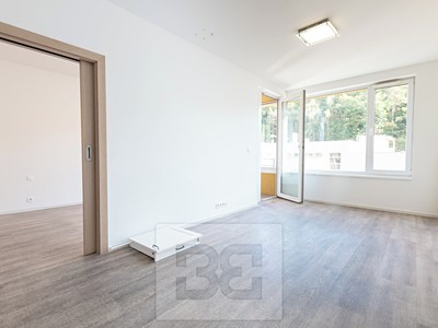 Pronájem bytu 2+kk 43 m²