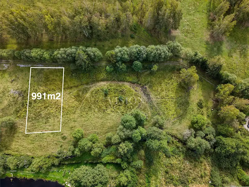 Prodej stavebního pozemku 991 m², Horní Planá – náhled fotky 2