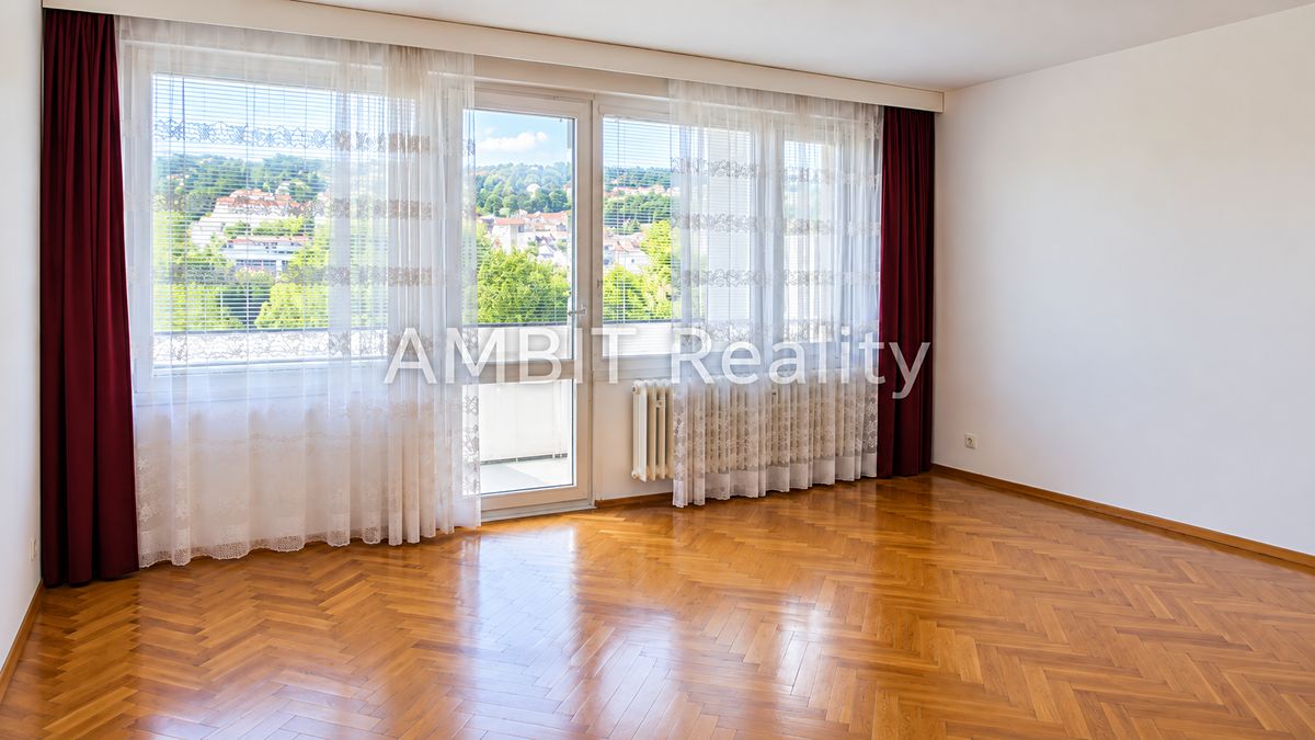 Pronájem bytu 3+1 80 m² – fotografie 2