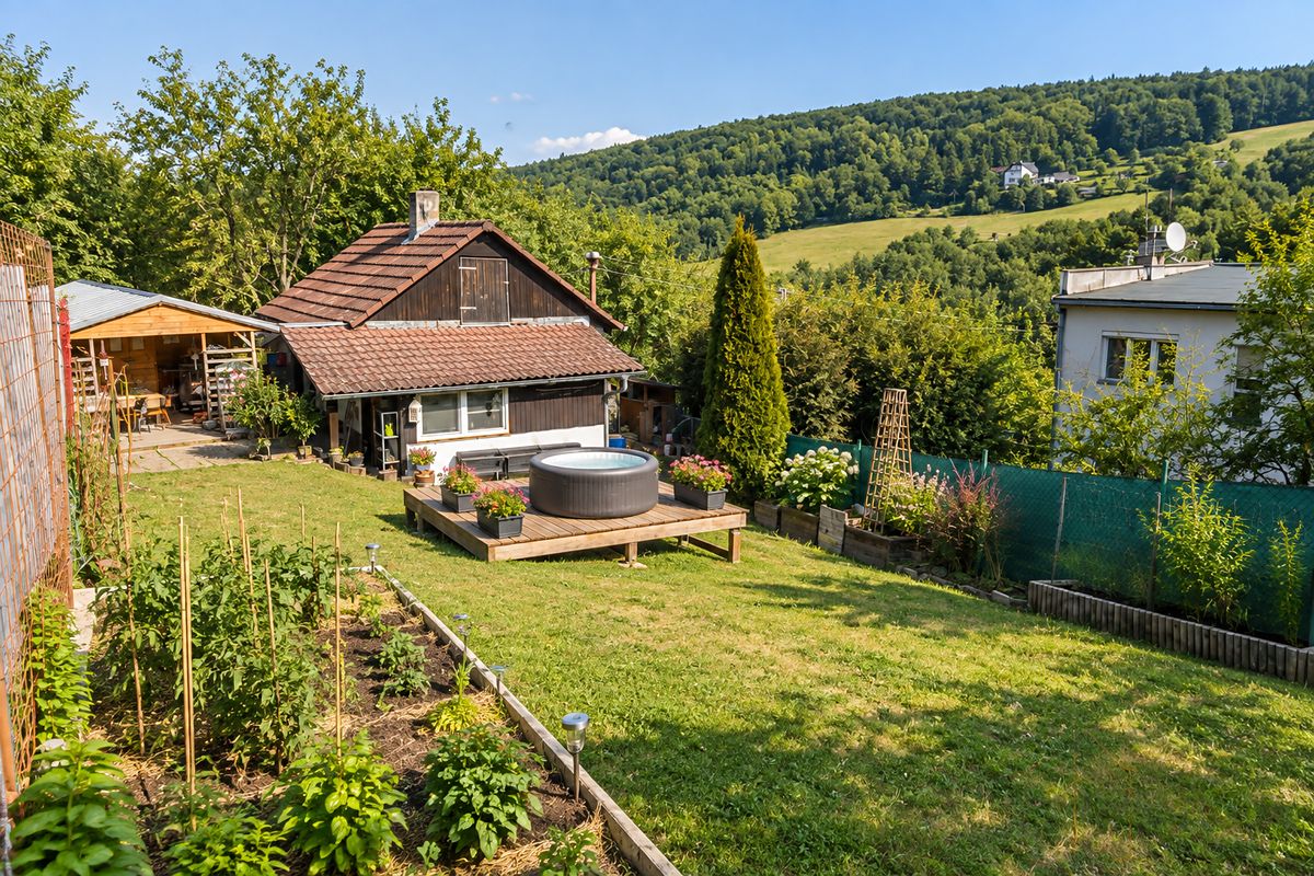 Prodej rodinného domu 42 m², pozemek 297 m²