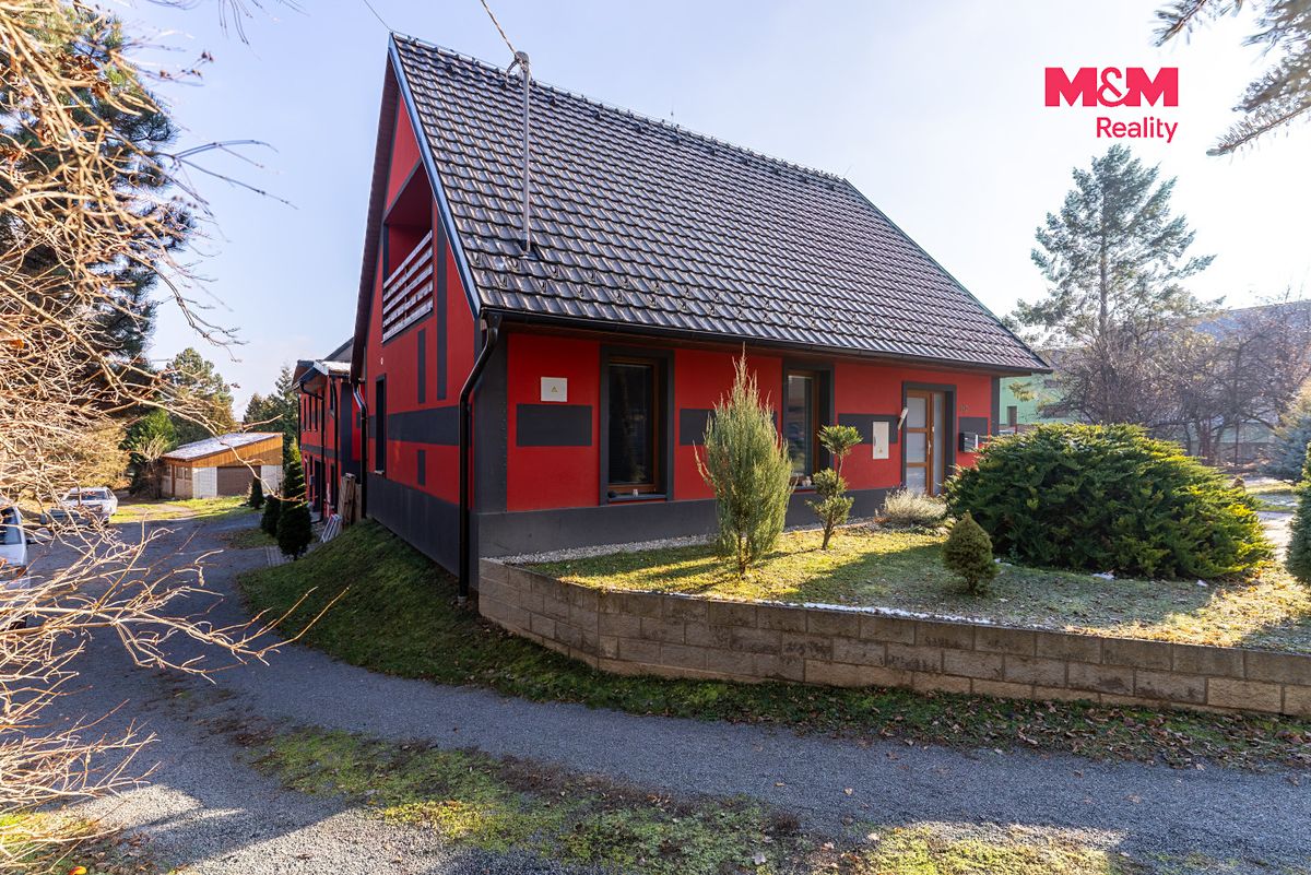 Prodej rodinného domu 109 m², pozemek 300 m² – fotografie 3