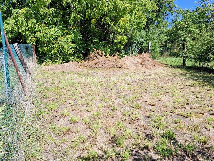 Prodej pozemku, 688 m² (5 z 13)
